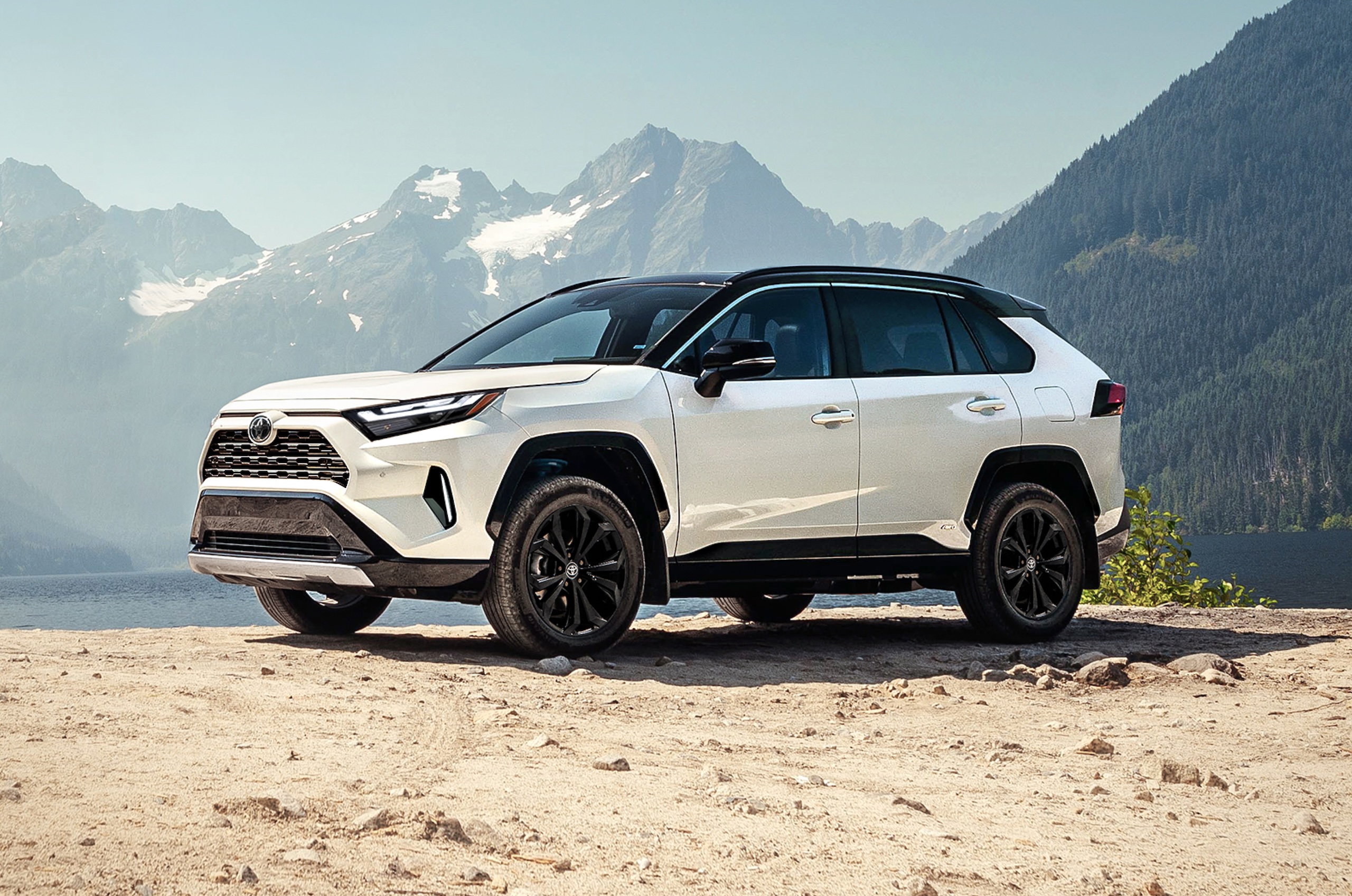 Toyota RAV4 | Steinbach Toyota